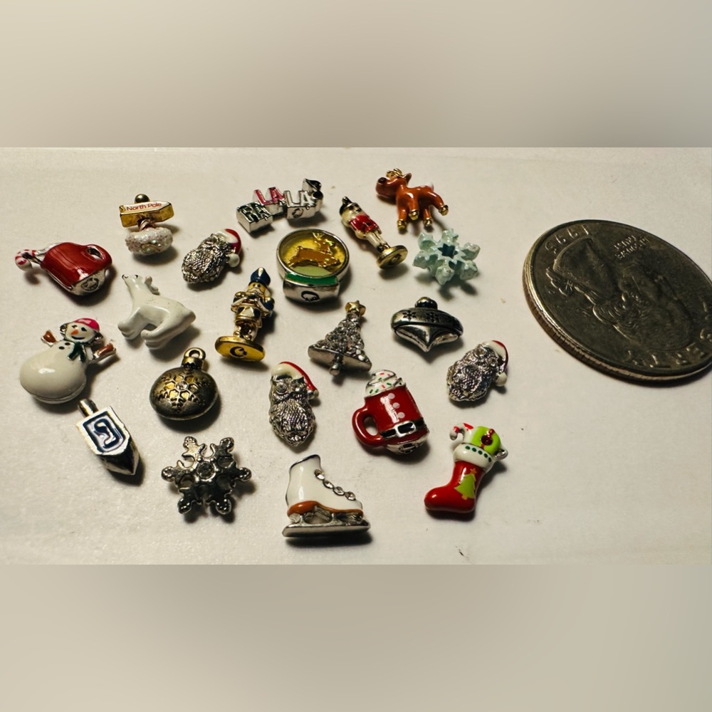 Winter Holiday Charm Set